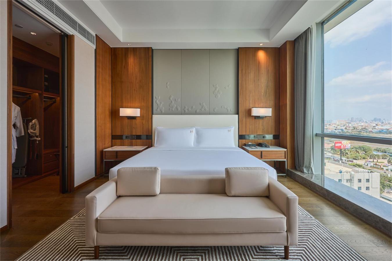 Vm Hotel พนมเปญ ภายนอก รูปภาพ