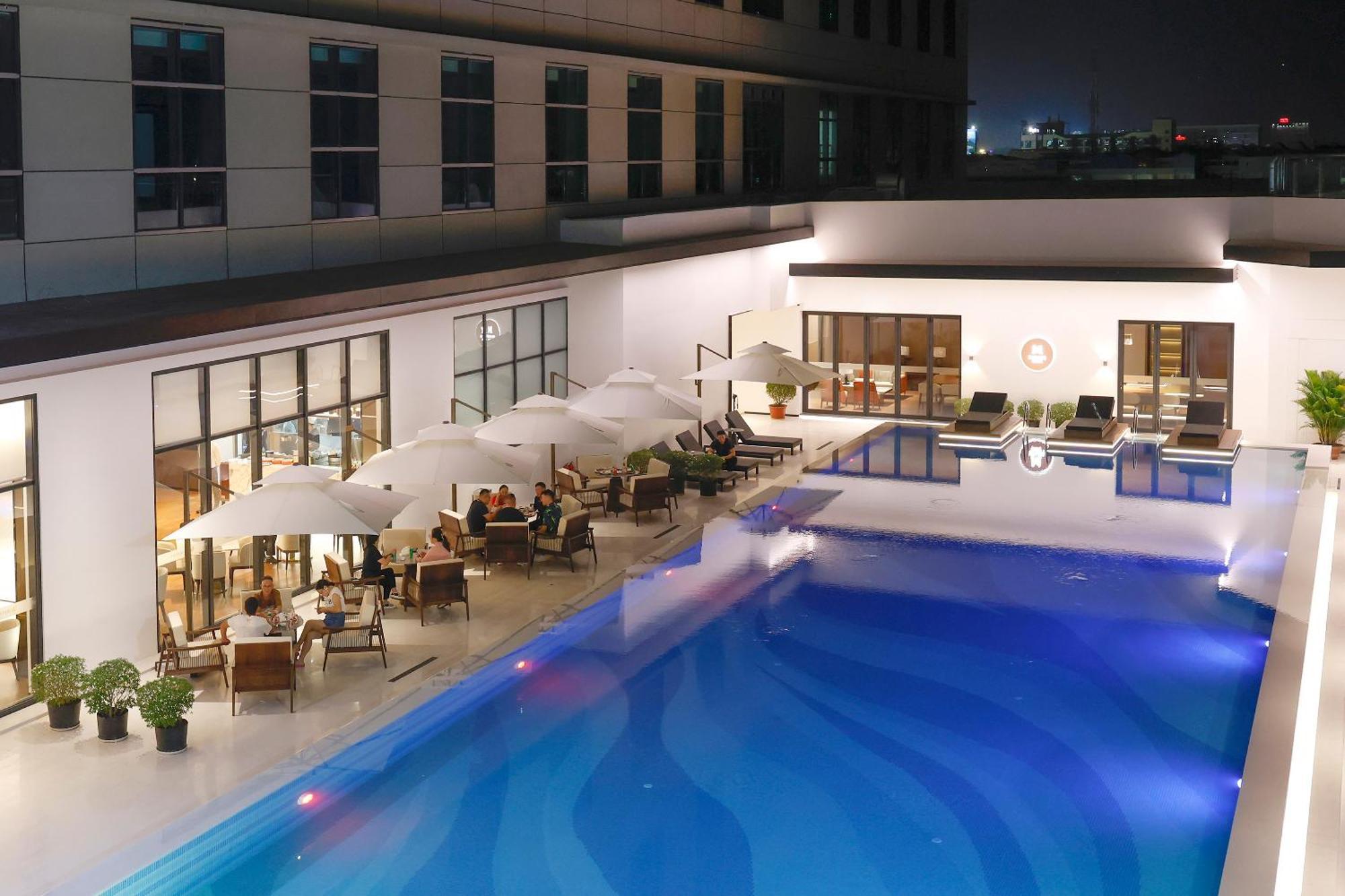 Vm Hotel พนมเปญ ภายนอก รูปภาพ